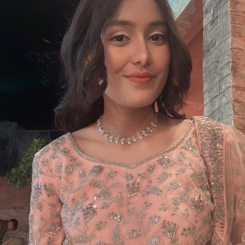 Aysha khan